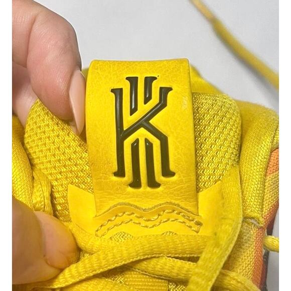 Nike Kyrie 4 70s Decades Pack Yellow Basketball Shoes US 4Y 943807-700 - Picture 5 of 10